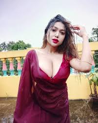 Full cash payment to girl hand only