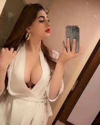 Hot girl genuine call girl service available  24 hour