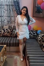 Call me Puja Singh full enjoy genuine and real service